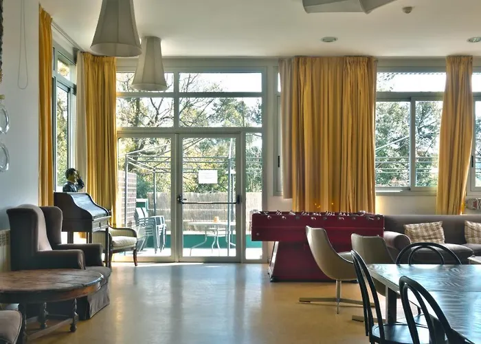 Auberge de jeunesse Inout