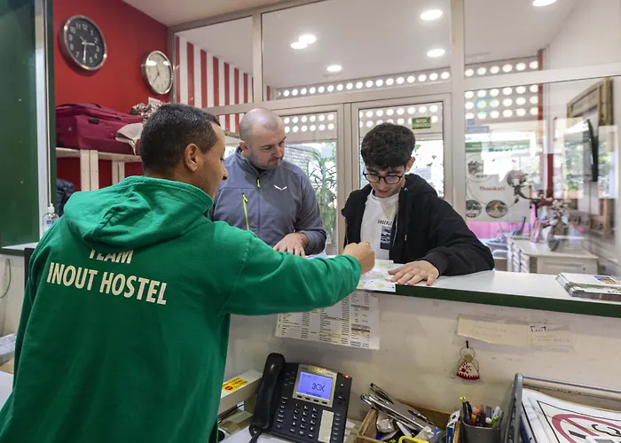 Inout Hostel La Floresta Pearson